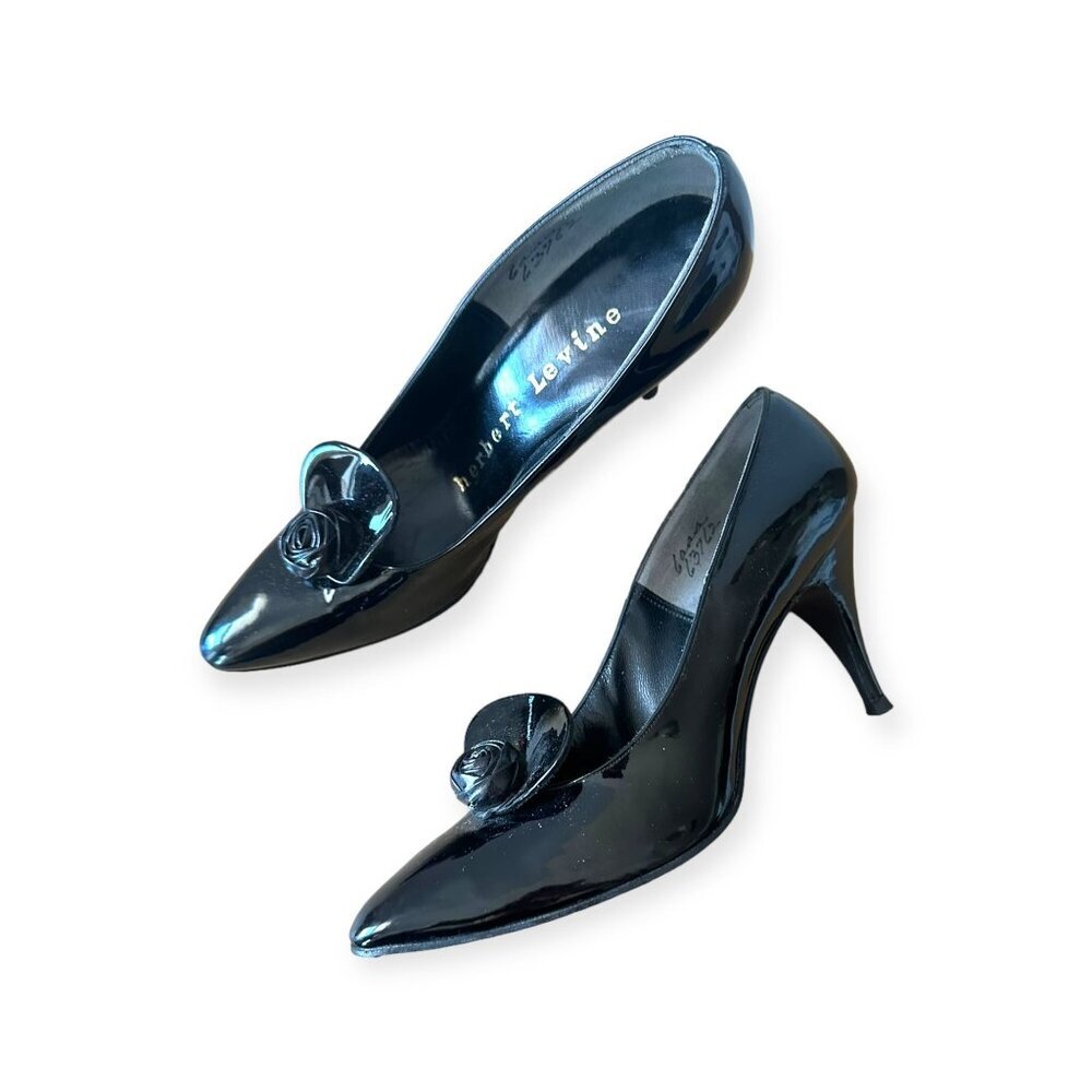 Vintage Herbert Levine Black Patent Pumps Rosette Detail 1950s -1960s Size 6 AAA
